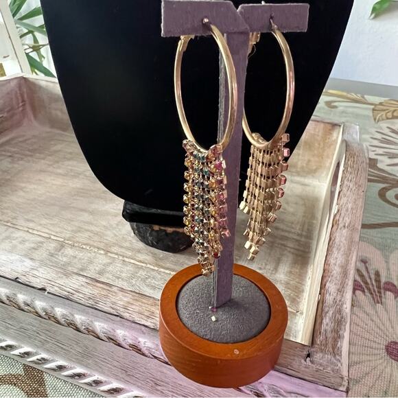 Gold Tone Hoop Earrings - Picture 4 of 7